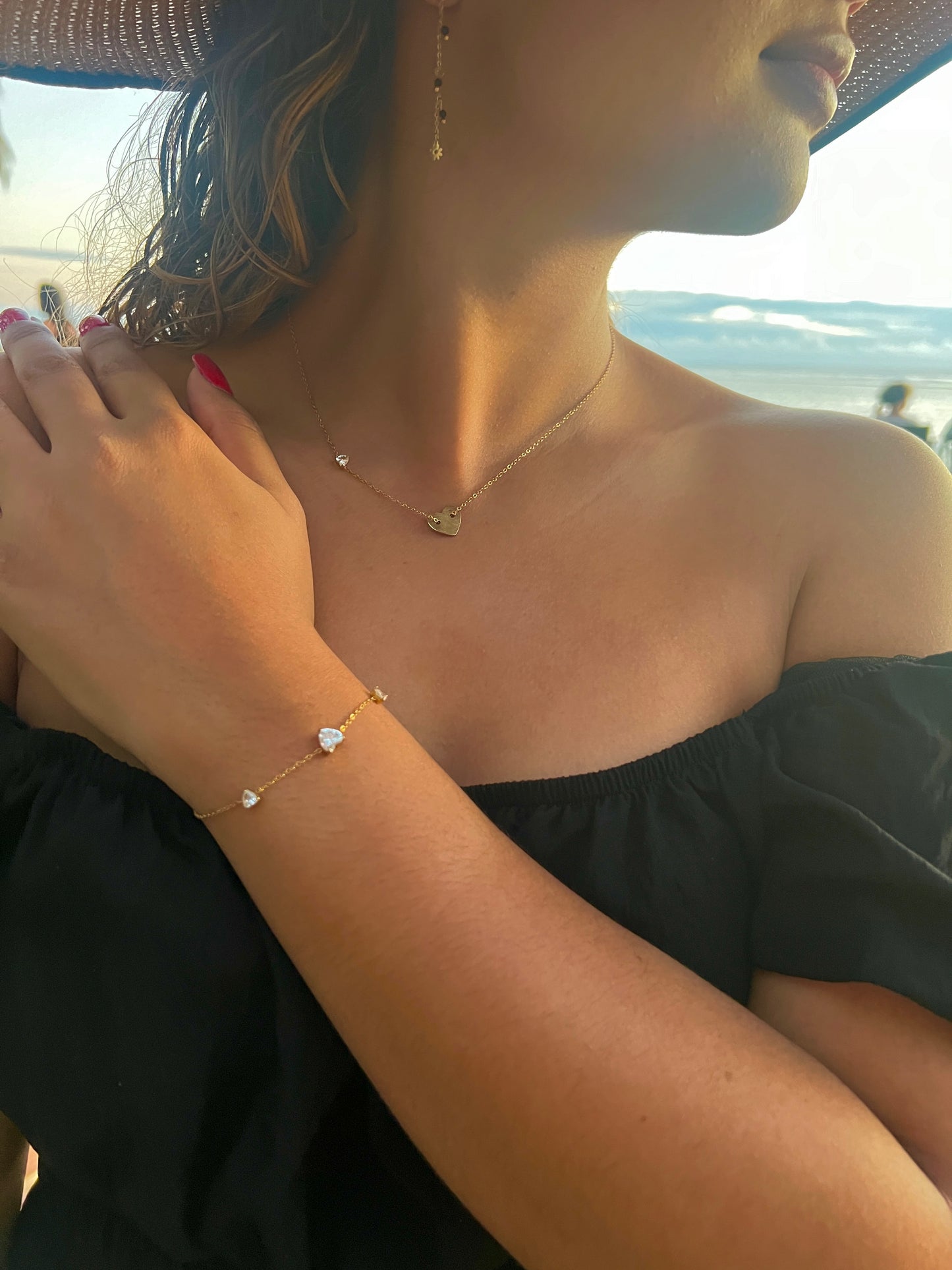 COLLIER AIMEE