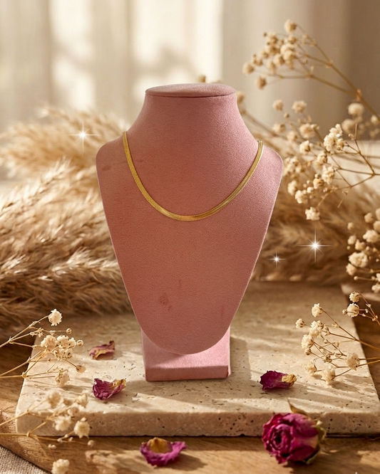 COLLIER LINA